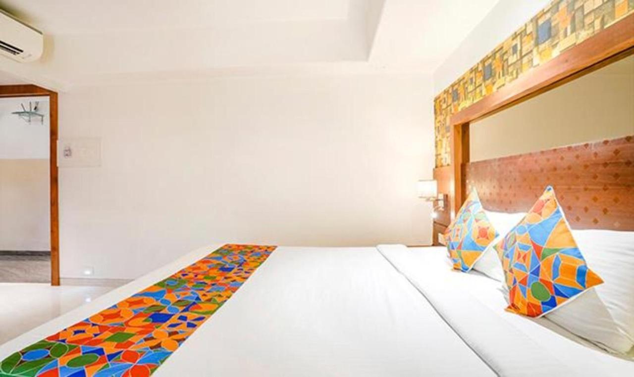 Srikrishna Paradise Hotel Thane Navi Mumbai Esterno foto