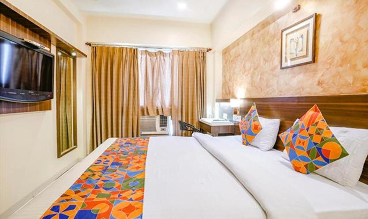 Srikrishna Paradise Hotel Thane Navi Mumbai Esterno foto