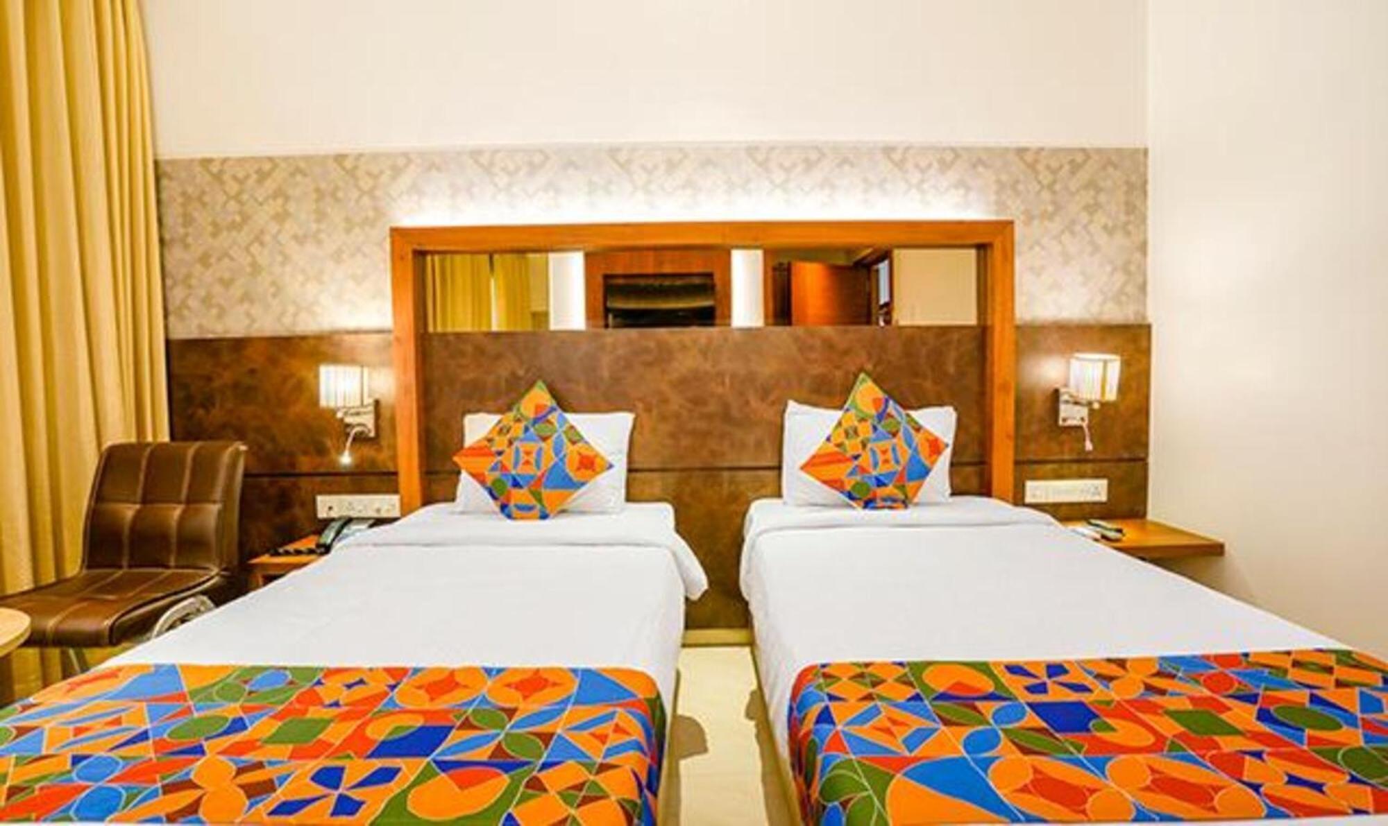 Srikrishna Paradise Hotel Thane Navi Mumbai Esterno foto
